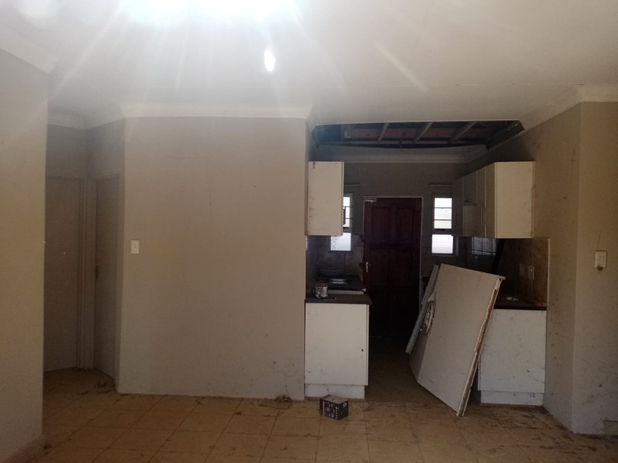 8 Bedroom Property for Sale in Brandfort Free State